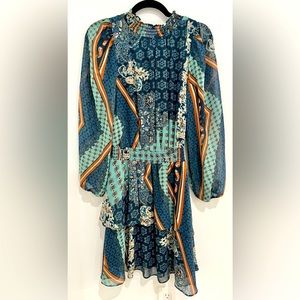 Laundry by Shelli Segal - Long Sleeve Mini Dress - Size 8